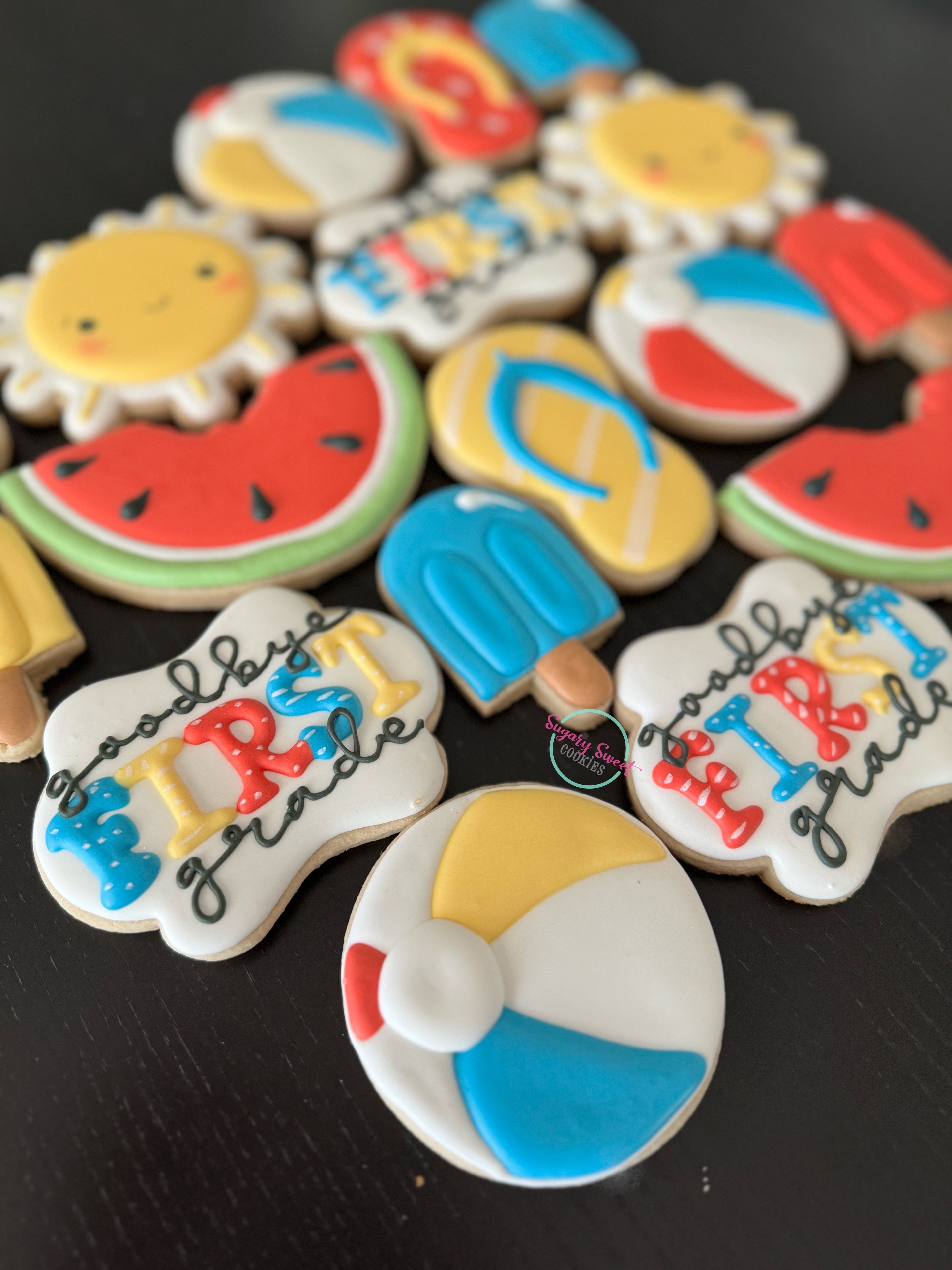 Schools out! (12 cookies)